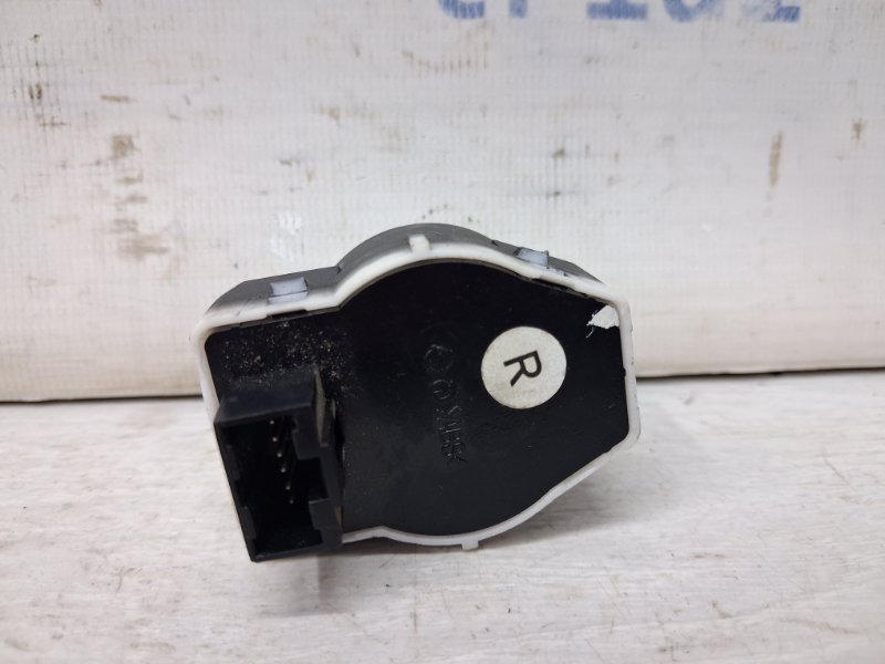 Кнопка подогрева Rexton 2006-2012 Y250 2.7 D27DT