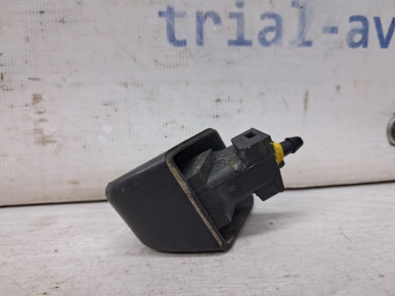 Омыватель фары правый Pathfinder 2004-2014 R51 2.5 Diesel YD25DDTI Омыватель фары правый Pathfinder 2004-2014 R51 2.5 Diesel YD25DDTI