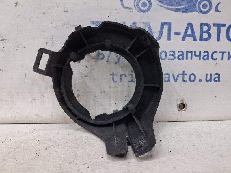 Кронштейн бампера передний правый Pathfinder 2004-2014 R51 2.5 Diesel YD25DDTI Кронштейн бампера передний правый Pathfinder 2004-2014 R51 2.5 Diesel YD25DDTI