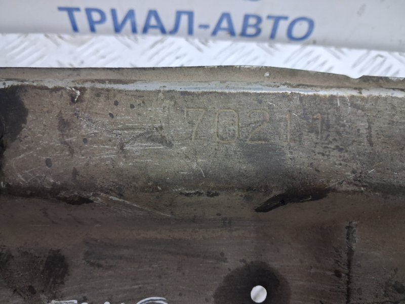 Панель передняя верхняя планка Camry 2006-2011 XV40 2.4 Бензин 2AZFE