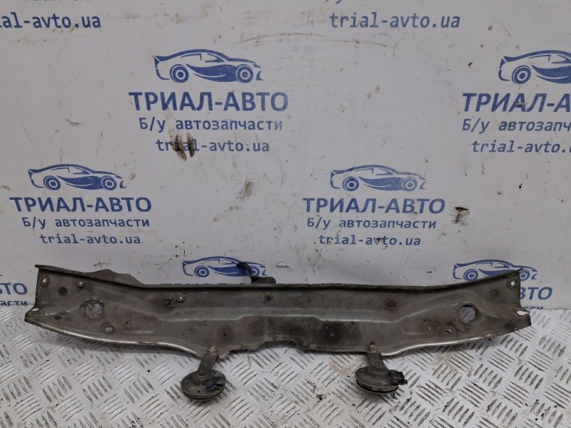 Панель передняя верхняя планка Camry 2006-2011 XV40 2.4 Бензин 2AZFE