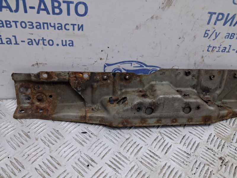 Панель передняя верхняя планка Grand Vitara 2005-2016 JT 2.0 Бензин J20A