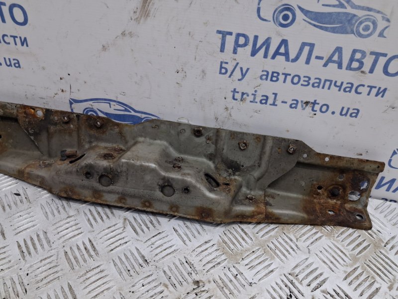 Панель передняя верхняя планка Grand Vitara 2005-2016 JT 2.0 Бензин J20A