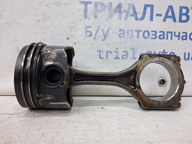 Поршень с шатуном Mazda 3 2013-2019 BM 2.2 diesel SHY111SA0 Б/У