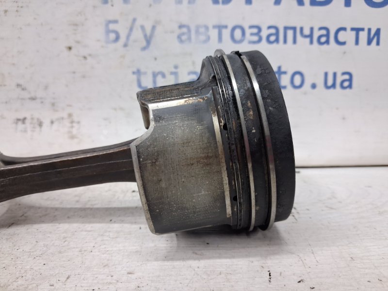 Поршень с шатуном Mazda 3 BM 2.2 diesel