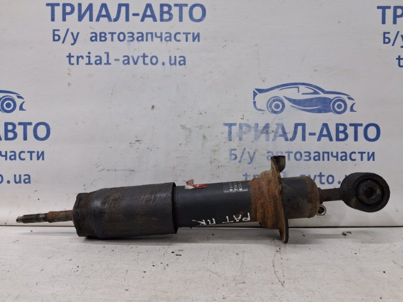 Запчасть амортизатор передний Nissan Pathfinder 2004-2014 R51 2.5 Diesel YD25DDTI 56100EB31D Б/У Амортизатор Передний Nissan Pathfinder 2004-2014 R51 2.5 Diesel YD25DDTI 56100EB31D Б/У