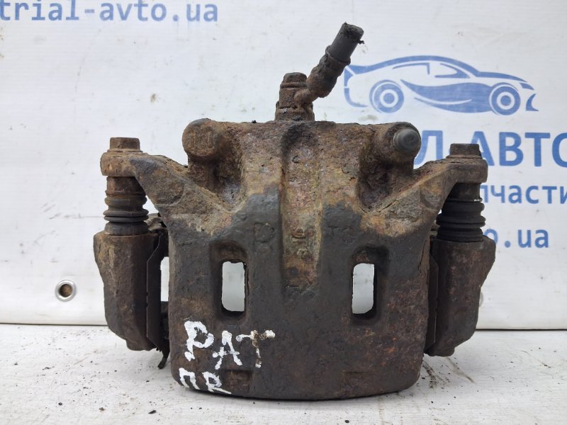 Запчасть суппорт передний правый Nissan Pathfinder 2004-2014 R51 2.5 Diesel YD25DDTI 41001EB32A Б/У Суппорт передний правый Nissan Pathfinder 2004-2014 R51 2.5 Diesel YD25DDTI 41001EB32A Б/У