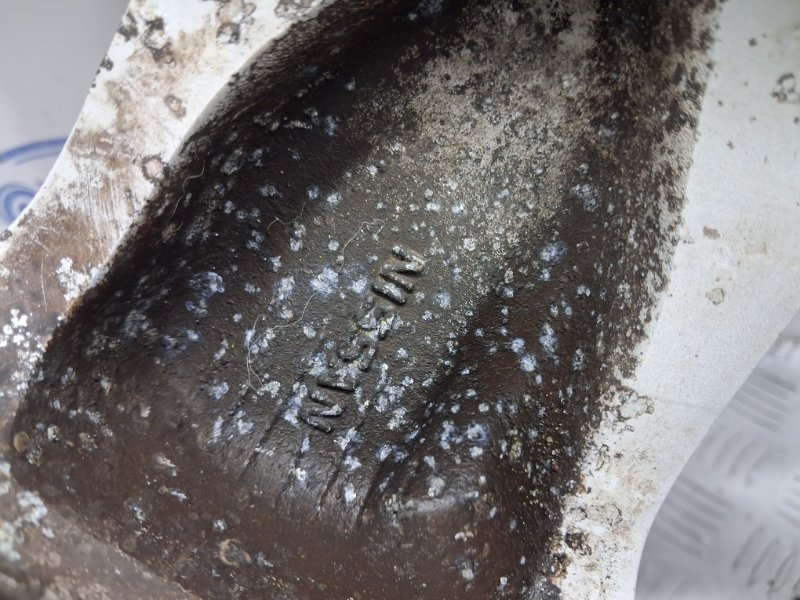 Запаска с резиной Pathfinder 2004-2014 R51 2.5 Diesel YD25DDTI Запаска с резиной Pathfinder 2004-2014 R51 2.5 Diesel YD25DDTI