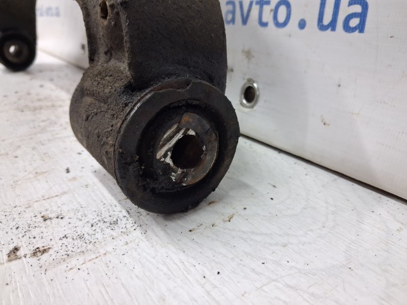 Рычаг передний нижний правый Nissan Pathfinder R51 2.5 Diesel YD25DDTI Рычаг передний нижний правый Nissan Pathfinder R51 2.5 Diesel YD25DDTI