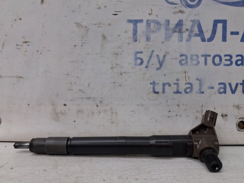 Запчасть форсунка топливная Mazda 3 2013-2019 BM 2.2 diesel SH0113H50 Б/У Форсунка топливная Mazda 3 2013-2019 BM 2.2 diesel SH0113H50 Б/У