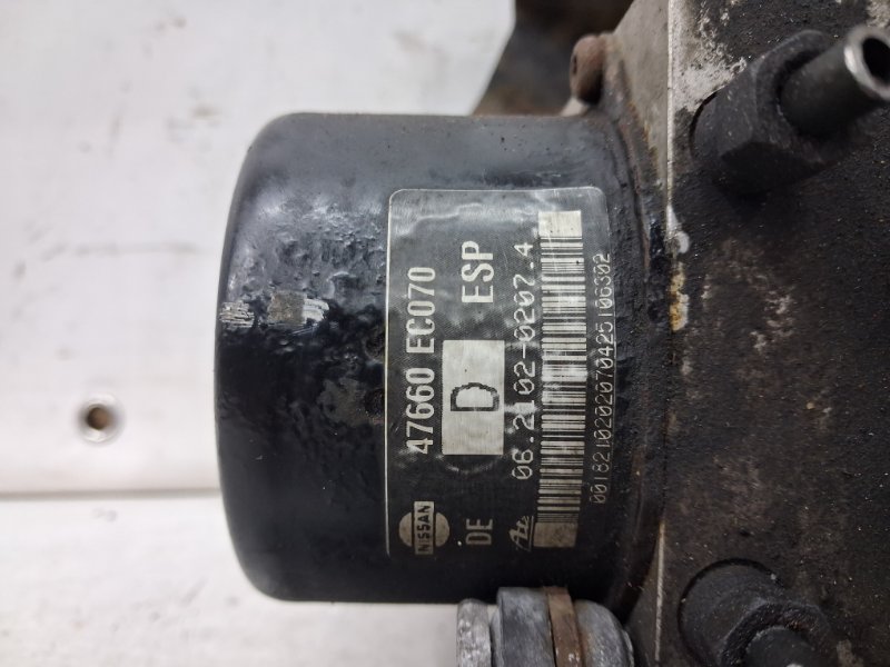 Блок abs Pathfinder 2004-2014 R51 2.5 Diesel YD25DDTI Блок abs Pathfinder 2004-2014 R51 2.5 Diesel YD25DDTI