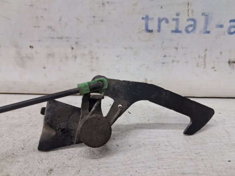 Крюк капота RX 350 2003-2009 XU30 3.5 Бензин 2GRFE