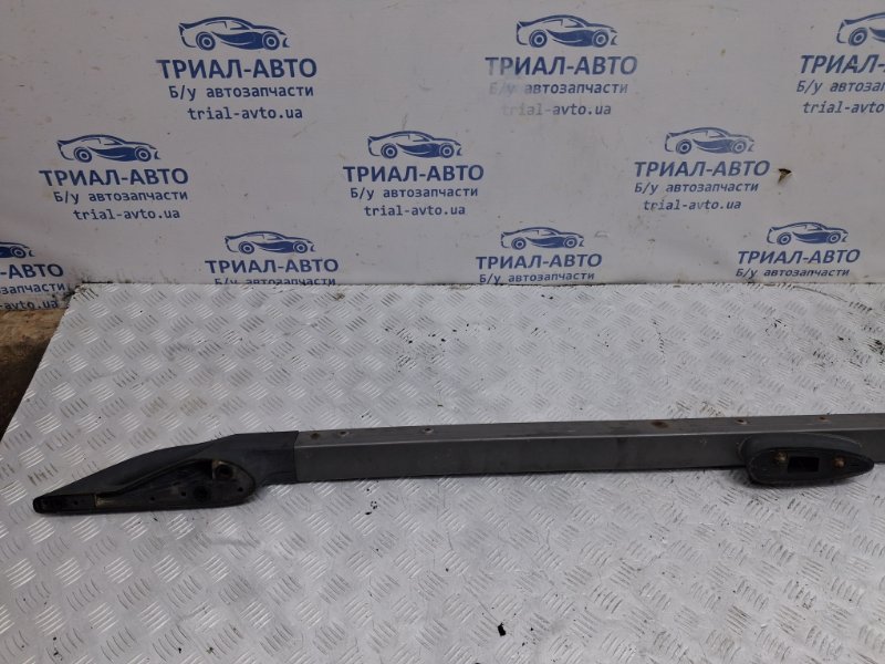 Рейлинг на крышу правый Pathfinder 2004-2014 R51 2.5 Diesel YD25DDTI Рейлинг на крышу правый Pathfinder 2004-2014 R51 2.5 Diesel YD25DDTI