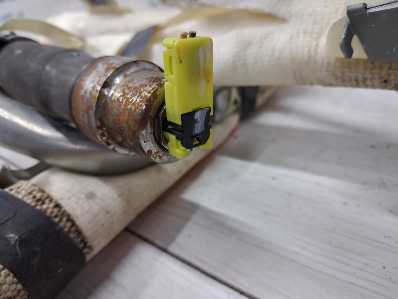 Airbag потолка(шторка) правый Pathfinder 2004-2014 R51 2.5 Diesel YD25DDTI Airbag потолка(шторка) правый Pathfinder 2004-2014 R51 2.5 Diesel YD25DDTI