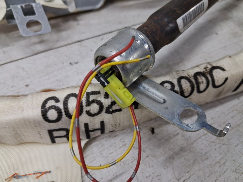 Airbag потолка(шторка) правый Pathfinder 2004-2014 R51 2.5 Diesel YD25DDTI Airbag потолка(шторка) правый Pathfinder 2004-2014 R51 2.5 Diesel YD25DDTI