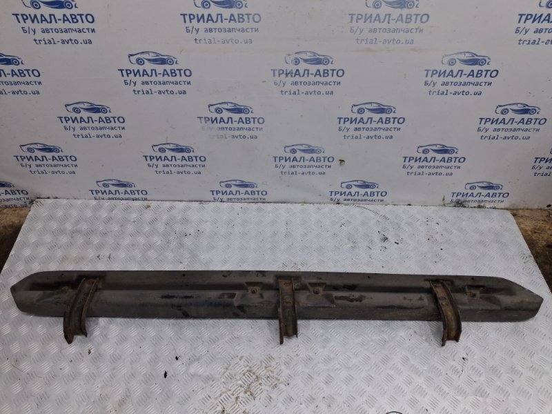 Подножка правая Pathfinder 2004-2014 R51 2.5 Diesel YD25DDTI Подножка правая Pathfinder 2004-2014 R51 2.5 Diesel YD25DDTI