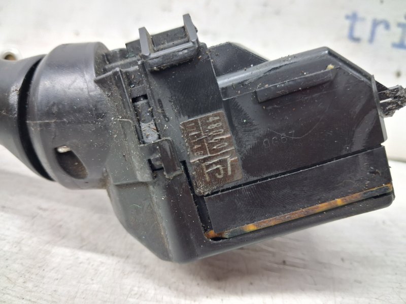 Переключатель подрулевой правый(дворники) RAV 4 2005-2016 A30 2.0 бензин 1AZFE