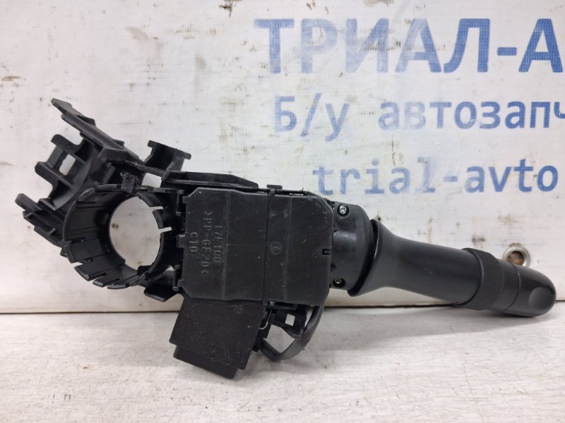 Переключатель подрулевой левый(поворотники) Toyota RAV 4 A30 2.0 бензин 1AZFE Переключатель подрулевой левый(поворотники) Toyota RAV 4 A30 2.0 бензин 1AZFE