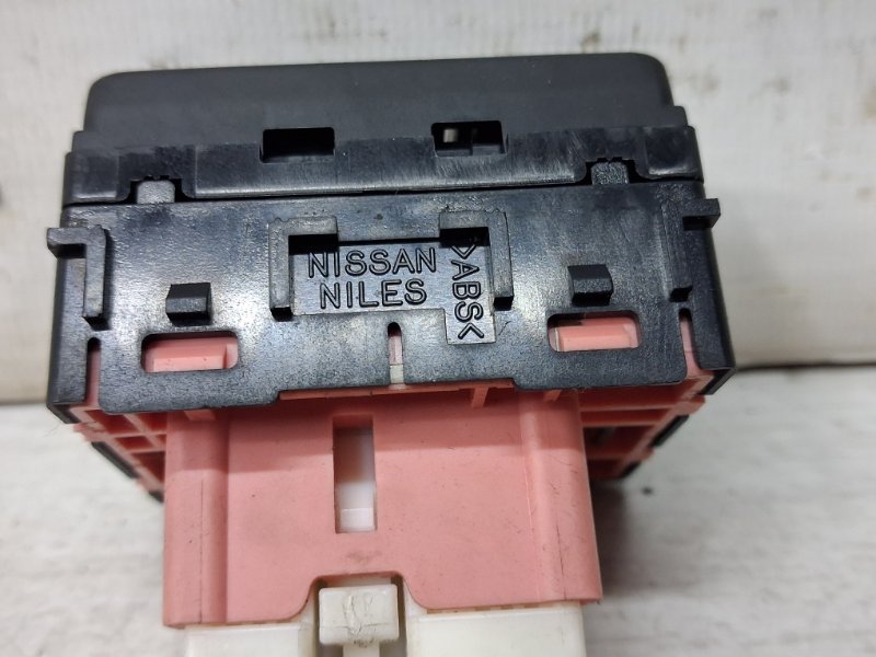 Корректор зеркал Nissan Pathfinder R51 2.5 Diesel YD25DDTI Корректор зеркал Nissan Pathfinder R51 2.5 Diesel YD25DDTI