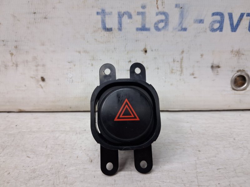 Запчасть кнопка аварийки Nissan Pathfinder 2004-2014 R51 2.5 Diesel YD25DDTI 25290EA000 Б/У Кнопка аварийки Nissan Pathfinder 2004-2014 R51 2.5 Diesel YD25DDTI 25290EA000 Б/У