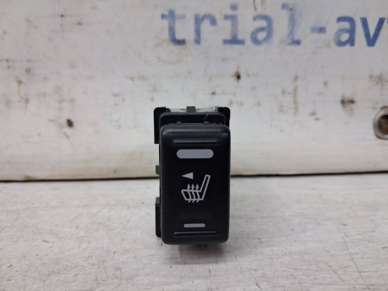 Запчасть кнопка подогрева Nissan Pathfinder 2004-2014 R51 2.5 Diesel YD25DDTI 25500AX610 Б/У Кнопка подогрева Nissan Pathfinder 2004-2014 R51 2.5 Diesel YD25DDTI 25500AX610 Б/У