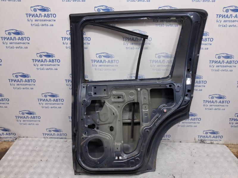 Дверь задняя правая Pathfinder 2004-2014 R51 2.5 Diesel YD25DDTI Дверь задняя правая Pathfinder 2004-2014 R51 2.5 Diesel YD25DDTI