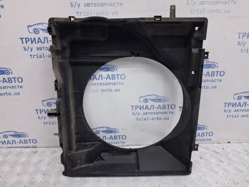 Запчасть диффузор Nissan Pathfinder 2004-2014 R51 2.5 Diesel YD25DDTI 21476EB300 Б/У Диффузор Nissan Pathfinder 2004-2014 R51 2.5 Diesel YD25DDTI 21476EB300 Б/У