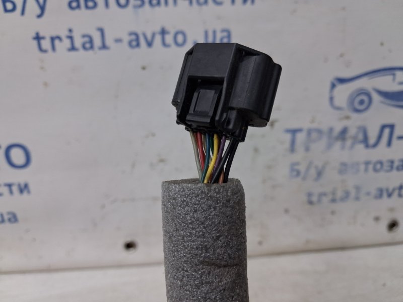 Зеркало левое Pathfinder 2004-2014 R51 2.5 Diesel YD25DDTI Зеркало левое Pathfinder 2004-2014 R51 2.5 Diesel YD25DDTI