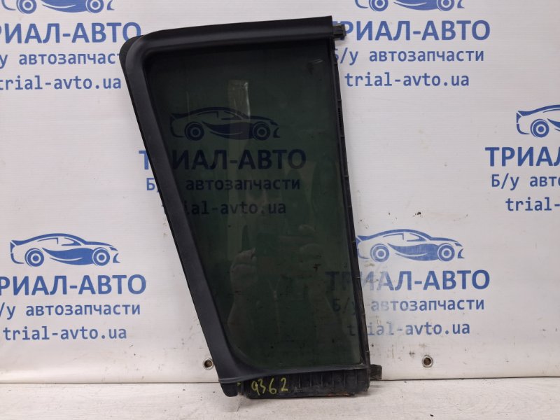 Стекло двери задней левой (форточка) Nissan Pathfinder R51 2.5 Diesel YD25DDTI Стекло двери задней левой (форточка) Nissan Pathfinder R51 2.5 Diesel YD25DDTI