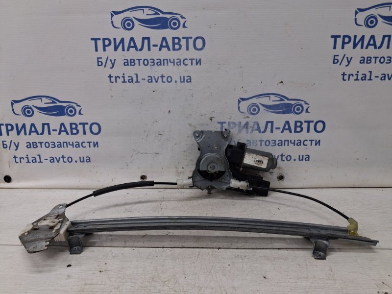 Стеклоподъемник передний левый Pathfinder 2004-2014 R51 2.5 Diesel YD25DDTI Стеклоподъемник передний левый Pathfinder 2004-2014 R51 2.5 Diesel YD25DDTI