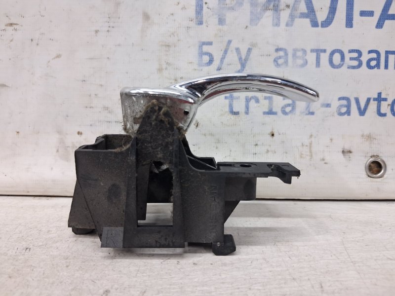 Ручка двери внутренняя правая Pathfinder 2004-2014 R51 2.5 Diesel YD25DDTI Ручка двери внутренняя правая Pathfinder 2004-2014 R51 2.5 Diesel YD25DDTI