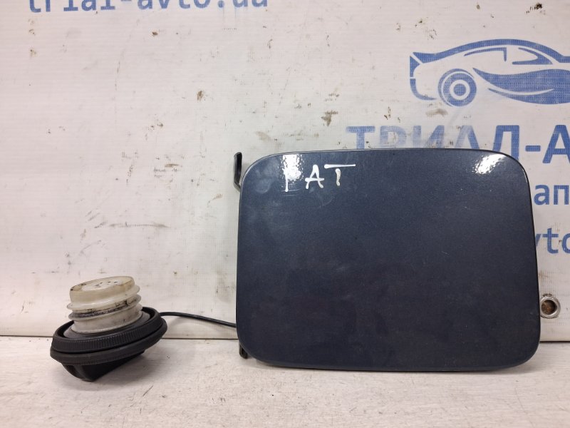 Запчасть лючок бака Nissan Pathfinder 2004-2014 R51 2.5 Diesel YD25DDTI 78830EB330 Б/У Лючок бака Nissan Pathfinder 2004-2014 R51 2.5 Diesel YD25DDTI 78830EB330 Б/У