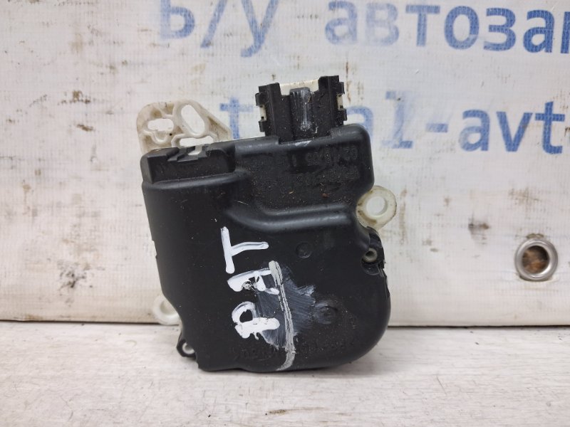 Запчасть сервопривод Nissan Pathfinder 2004-2014 R51 2.5 Diesel YD25DDTI VP5NEH19E616CB Б/У Сервопривод Nissan Pathfinder 2004-2014 R51 2.5 Diesel YD25DDTI VP5NEH19E616CB Б/У