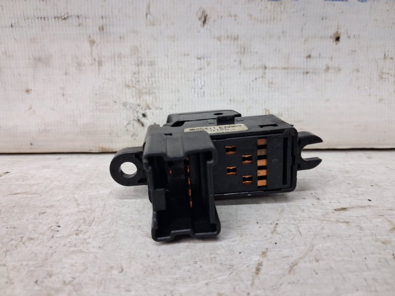 Кнопка стеклоподъемника Pathfinder 2004-2014 R51 2.5 Diesel YD25DDTI Кнопка стеклоподъемника Pathfinder 2004-2014 R51 2.5 Diesel YD25DDTI