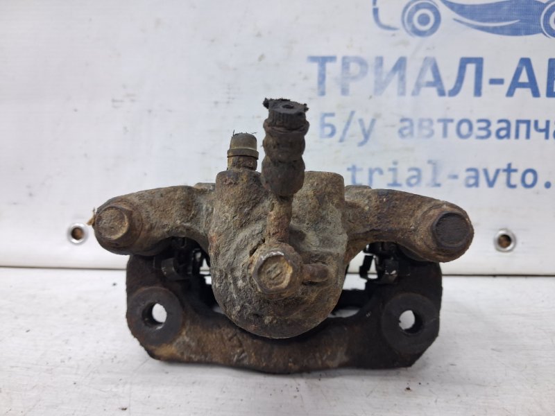 Суппорт задний левый Nissan Pathfinder R51 2.5 Diesel YD25DDTI Суппорт задний левый Nissan Pathfinder R51 2.5 Diesel YD25DDTI