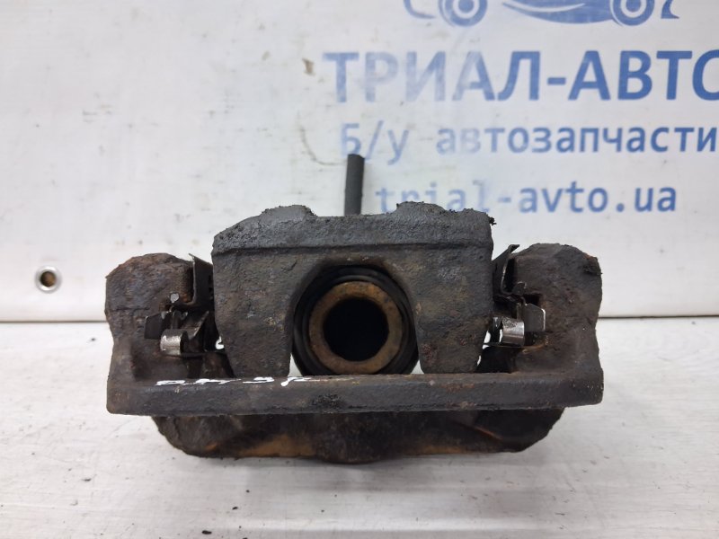 Суппорт задний правый Pathfinder 2004-2014 R51 2.5 Diesel YD25DDTI Суппорт задний правый Pathfinder 2004-2014 R51 2.5 Diesel YD25DDTI