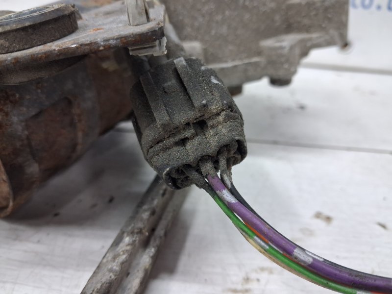 Моторчик блокировки Pathfinder 2004-2014 R51 2.5 Diesel YD25DDTI Моторчик блокировки Pathfinder 2004-2014 R51 2.5 Diesel YD25DDTI