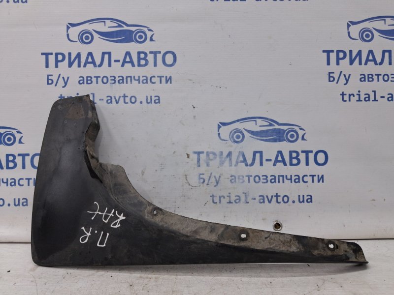 Брызговик передний правый Nissan Pathfinder 2004-2014 R51 2.5 Diesel YD25DDTI 63850EB300 Б/У