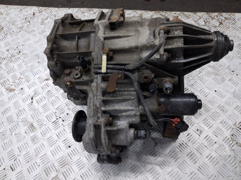 Раздаточная коробка Pathfinder 2004-2014 R51 2.5 Diesel YD25DDTI Раздаточная коробка Pathfinder 2004-2014 R51 2.5 Diesel YD25DDTI