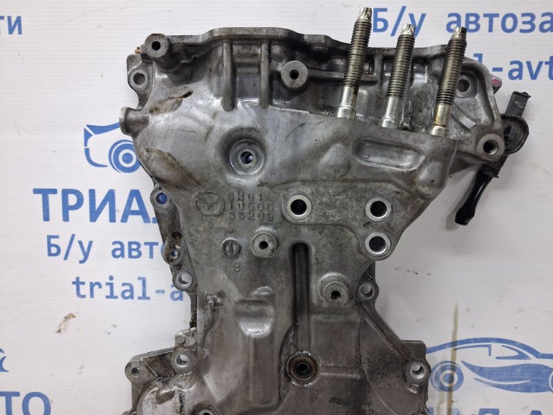 Крышка двигателя 3 2013-2019 BM 2.2 diesel Крышка двигателя 3 2013-2019 BM 2.2 diesel