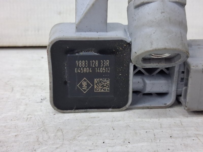 Датчик удара (AIRBAG) Nissan Qashqai J11 1.2 Бензин HRA2DDT Датчик удара (AIRBAG) Nissan Qashqai J11 1.2 Бензин HRA2DDT