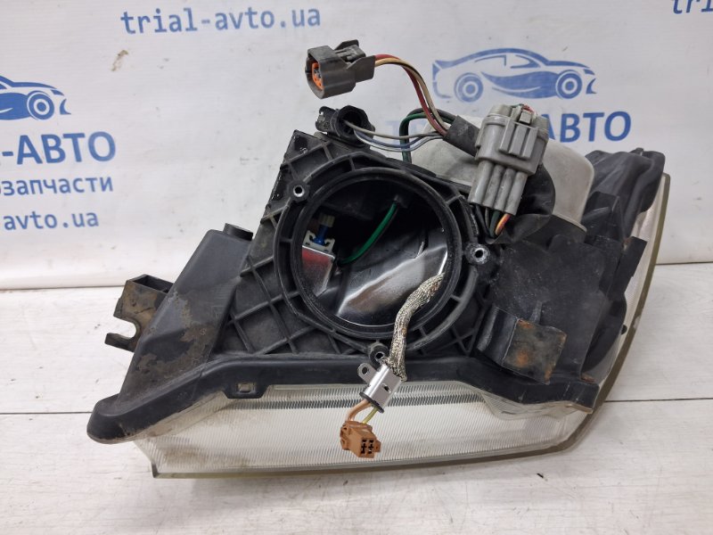 Фара правая Ксенон Pathfinder 2004-2014 R51 2.5 Diesel YD25DDTI Фара правая Ксенон Pathfinder 2004-2014 R51 2.5 Diesel YD25DDTI