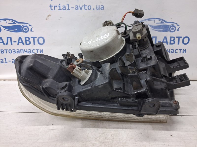 Фара правая Ксенон Pathfinder 2004-2014 R51 2.5 Diesel YD25DDTI Фара правая Ксенон Pathfinder 2004-2014 R51 2.5 Diesel YD25DDTI