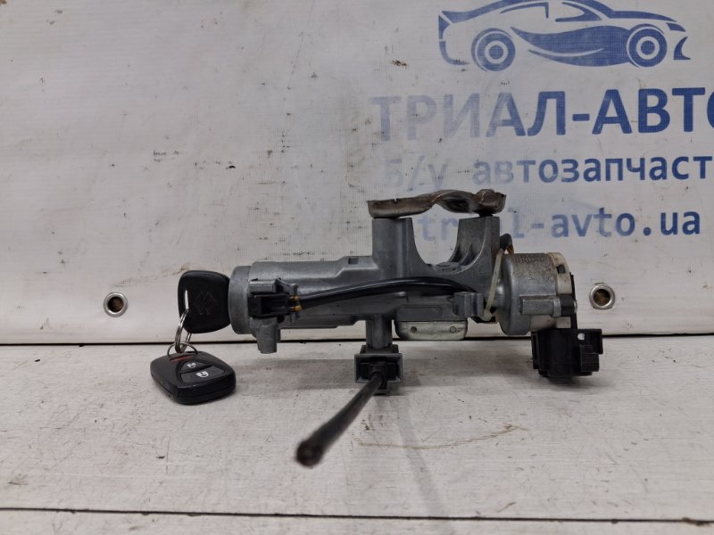 Замок зажигания Suzuki SX4 1 2.0 Бензин J20A