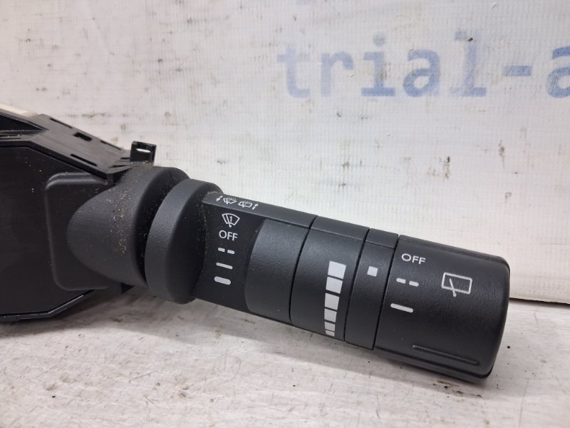 Переключатель подрулевой правый(дворники) Pathfinder 2004-2014 R51 2.5 Diesel YD25DDTI Переключатель подрулевой правый(дворники) Pathfinder 2004-2014 R51 2.5 Diesel YD25DDTI