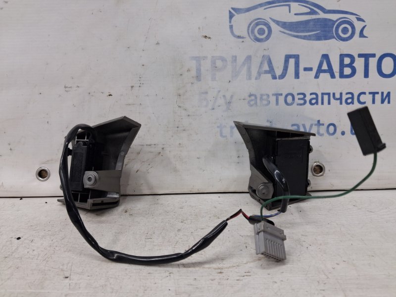 Кнопки руля Pathfinder 2004-2014 R51 2.5 Diesel YD25DDTI Кнопки руля Pathfinder 2004-2014 R51 2.5 Diesel YD25DDTI