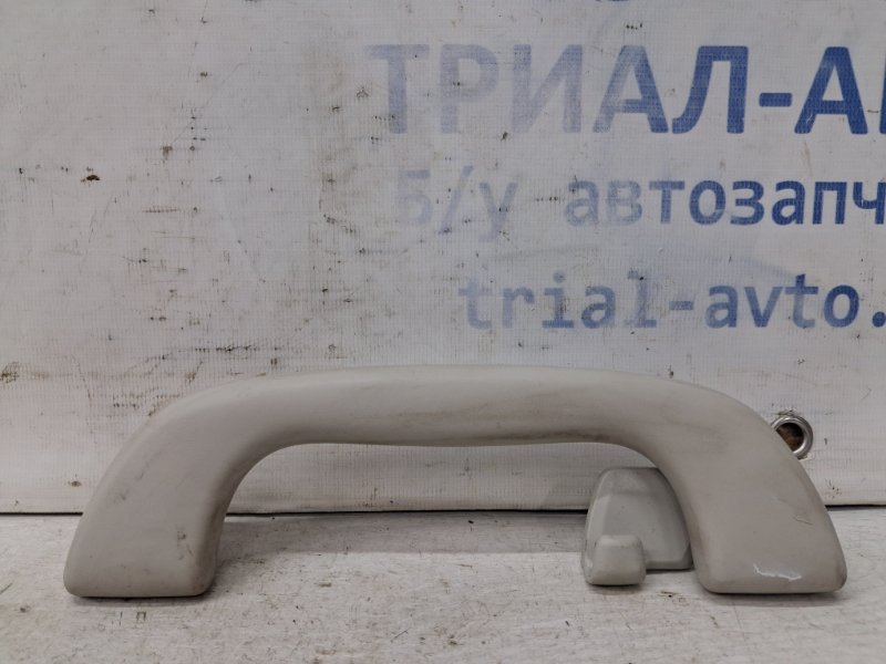 Запчасть ручка потолка Mazda 3 2013-2019 BM 2.2 diesel GAL269470C75 Б/У Ручка потолка Mazda 3 2013-2019 BM 2.2 diesel GAL269470C75 Б/У