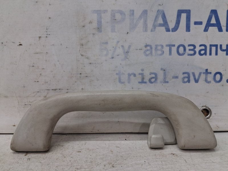 Запчасть ручка потолка Mazda 3 2013-2019 BM 2.2 diesel GAL269470C75 Б/У Ручка потолка Mazda 3 2013-2019 BM 2.2 diesel GAL269470C75 Б/У