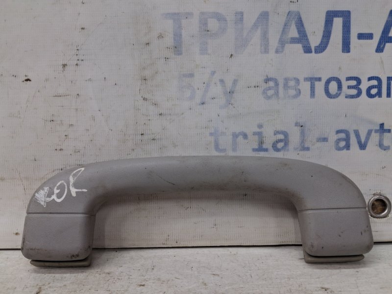 Запчасть ручка потолка SsangYong Korando 2010-2019 C200 2.0 diesel D20Dt 7762034100ACE Б/У Ручка потолка SsangYong Korando 2010-2019 C200 2.0 diesel D20Dt 7762034100ACE Б/У