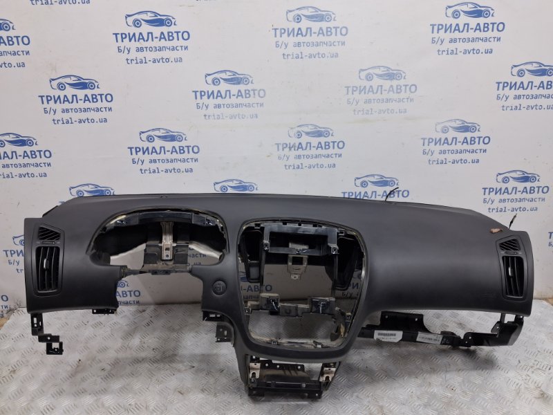 Запчасть торпеда с подушкой бесопасности Kia Ceed 2006-2012 ED 1.6 diesel D4FB 847211H000 Б/У Торпеда с подушкой бесопасности Kia Ceed 2006-2012 ED 1.6 diesel D4FB 847211H000 Б/У